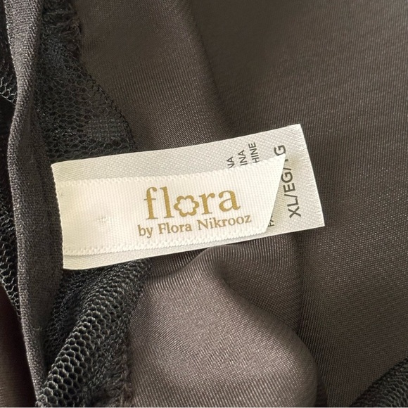 Flora by FLORA NIKROOZ Black Satin Stella Chemise Gown and Robe Set Negligee XL - Picture 13 of 16